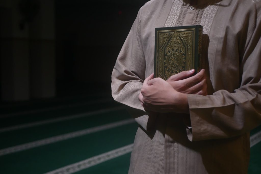 Handling Quran with care and respect